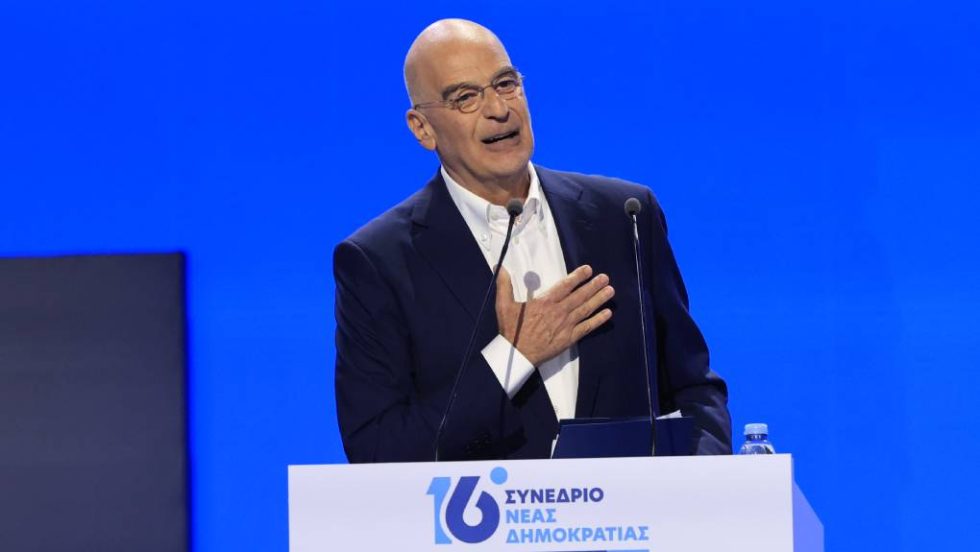 Άστραψε και βρόντηξε ο Νίκος Δένδιας στο συνέδριο της ΝΔ